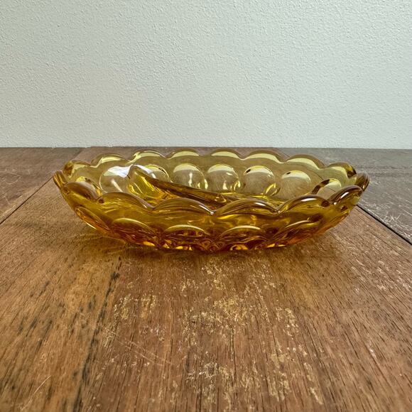 Amber Pressed Glass Scalloped Edge divided‎ candy relish dish bowl VINTAGE - Picture 1 of 6